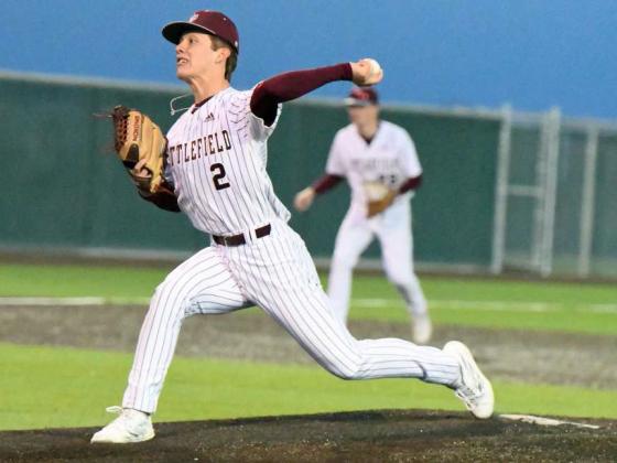 Littlefield junior pitcher, Major McNeese, tosses five innings in the Wildcats’ district-opener against the Cubs. The junior gave up four hits, two walks and one run, zero earned, while earning five strikeouts in the run-rule victory. (Staff Photo by Derek Lopez)