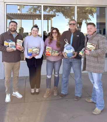 PREMIERE GMC of Littlefield, located at 1852 E Marshall Howard Blvd, is hosting a Thanksgiving meal drive on Monday, Nov. 25, at 5 p.m. (Staff Photo by Madison Vidales)