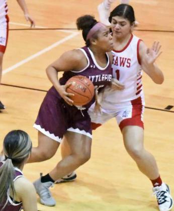 Lady Cats top dimmitt, 55-31