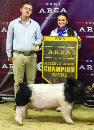 Emry Humphreys of Sudan won Reserve Grand Champion Swine. (Photo by Madison Vidales)