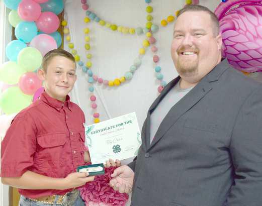 Lamb County 4-H holds Achievement Banquet