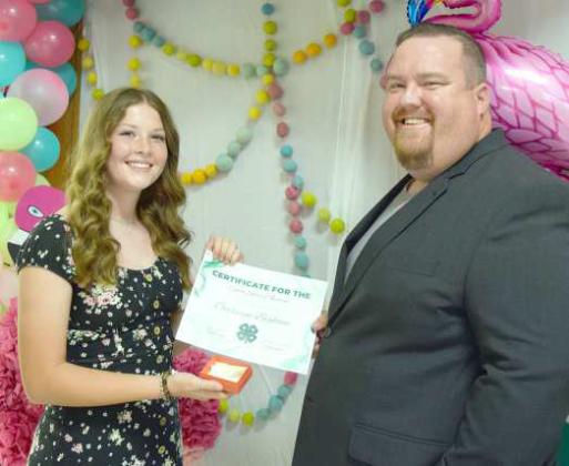 Lamb County 4-H holds Achievement Banquet