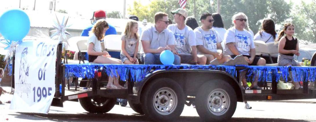 Olton Ex-Students Enjoy the Annual Sandhills Celebration