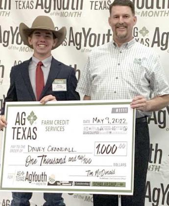 AgTexas Farm Credit awards $10,000 in local scholarships