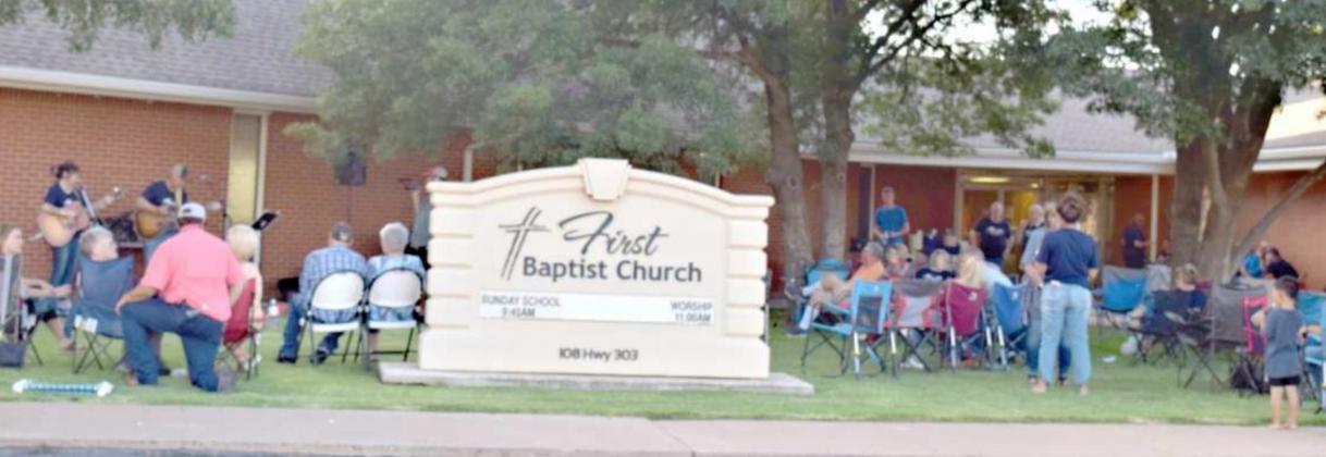 THE FIRST BAPTIST CHURCH hosted a cookout and live music along with fellowship of members and guests on Friday August 13, 2021 during their Centennial celebration. (Photo by Ann Reagan)
