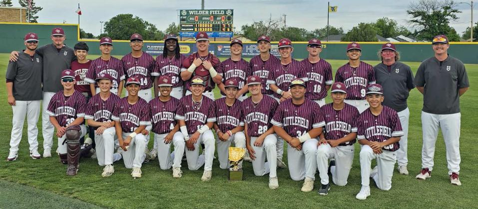 Wildcats shock #6 Bushland, 7-4