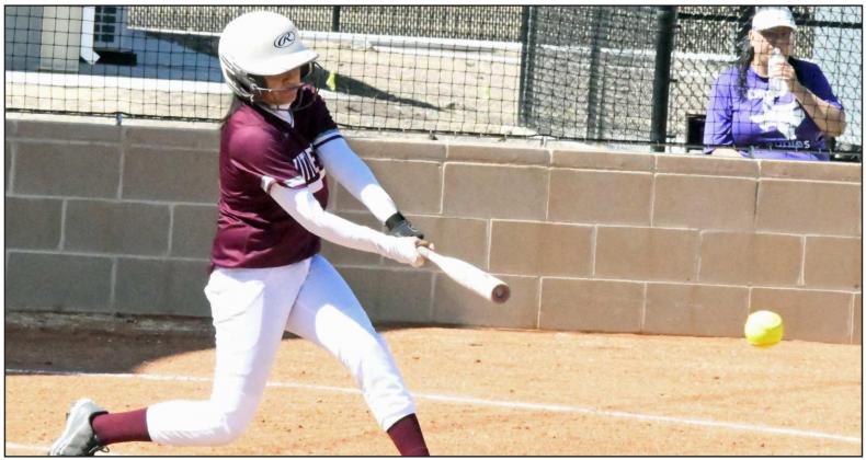 LADY CATS RUN RULE DIMMITT, 17-0