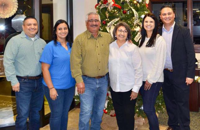 (L-R): Ignacio Castillo, Heather Castillo, Ray Vargas, Elvira Vargas, Carrie Herrera and Dezi Vargas gather for a photo at the Retirement party for Elvira Vargas on Dec. 21st. (Submitted Photo)