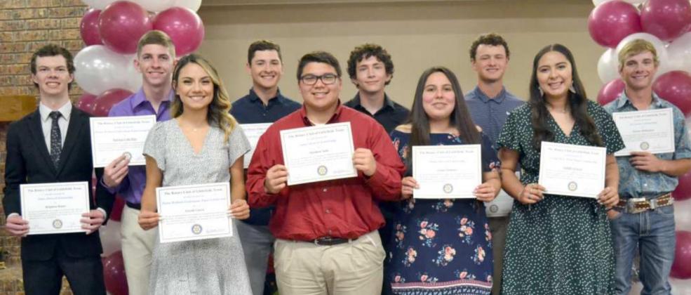 ROTARY SCHOLARS HONORED AT BANQUET