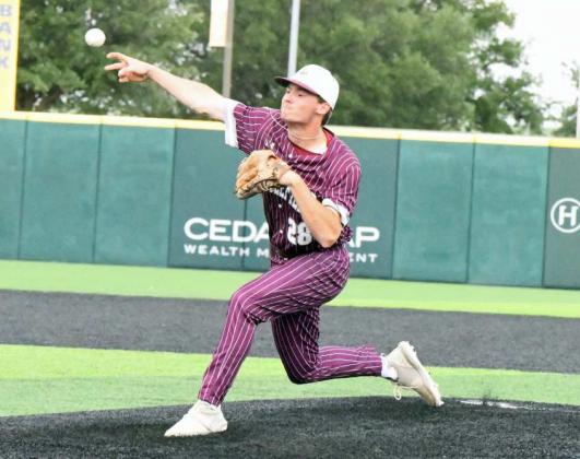 Wildcat offense struggles, as they drop game 1 to Iowa Park, 12-2