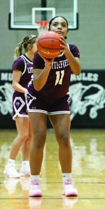 NIA CLEVELAND - Littlefield Lady Cats