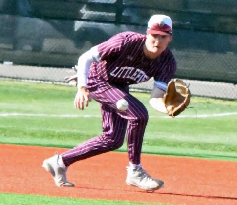 Hornets fall to tahoka in game 2 on Friday, 15-5