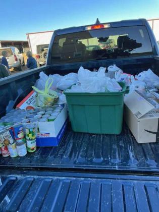 LJHS collects over 1,000 cans for Food Pantry