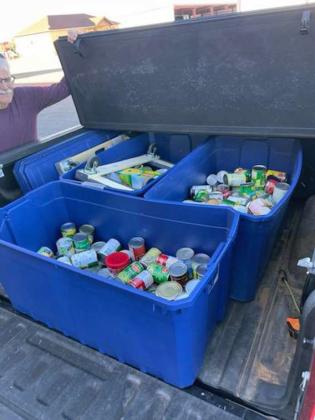 LJHS collects over 1,000 cans for Food Pantry