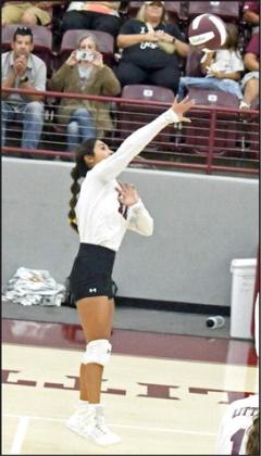 Lady Cats cruise past Post, 3-0