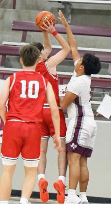 Littlefield’s Jessie Ortiz goes up for a block, during the first half of the Wildcats’ home loss to Denver City on Saturday. (Staff Photo by Derek Lopez)