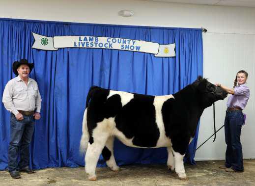 KAUY CARR of Sudan - Grand Champion Steer