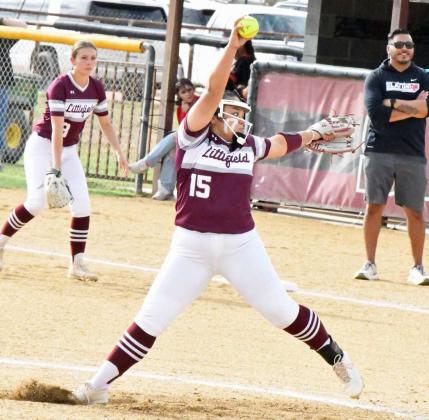 Littlefield’s Natalia Sanchez, deliveres a pitch, during the Lady Cats’, 4-2, loss to the Slaton Tigerettes on Thursday in their regular season finale in Slaton. (Staff Photo by Derek Lopez)