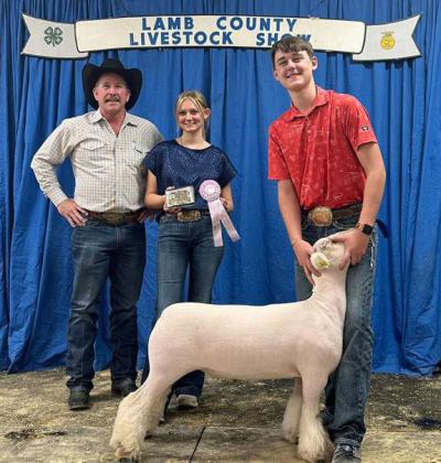 REINER GOE of Springlake-Earth Lamb Showmanship Award
