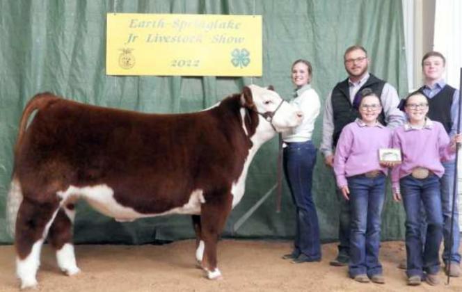Earth-Springlake Livestock Show Reserve Grand Champion Winners