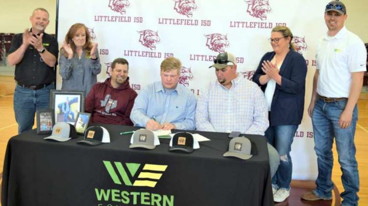 Ian Cozart Signs with Western Equipment Company