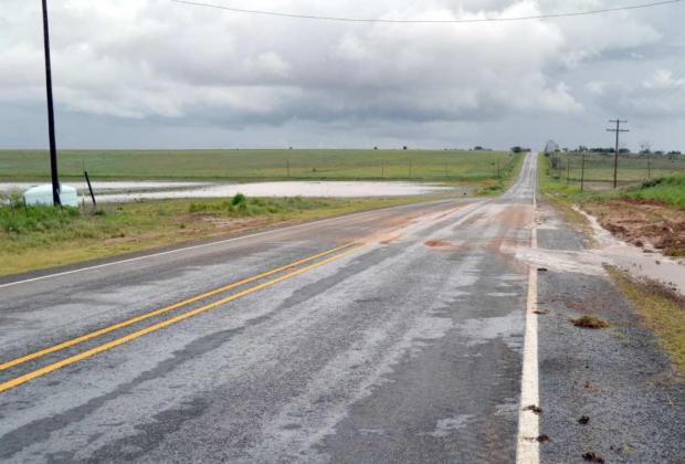 RAIN WATER IN BLACKWATER DRAW