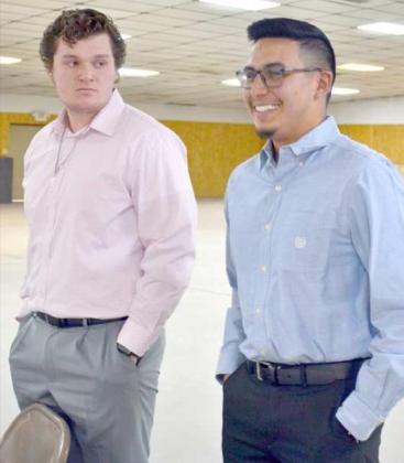 SCHOLARSHIP GUESTS AT ROTARY