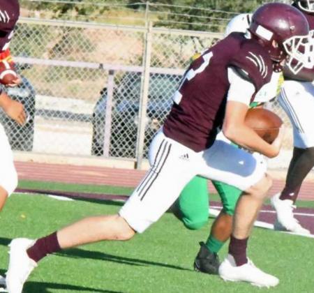 WILDCAT JV FOOTBALL TEAM BATTLES WITH IDALOU