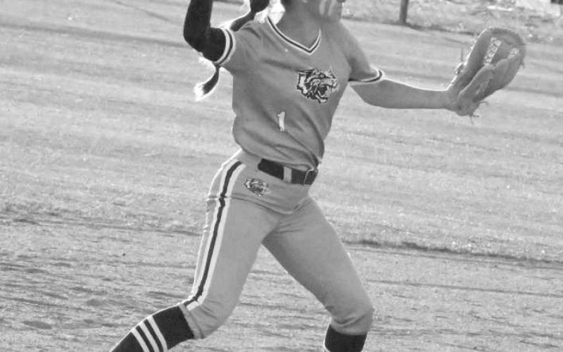 BRYNDLE RAY - Littlefield Lady Cats
